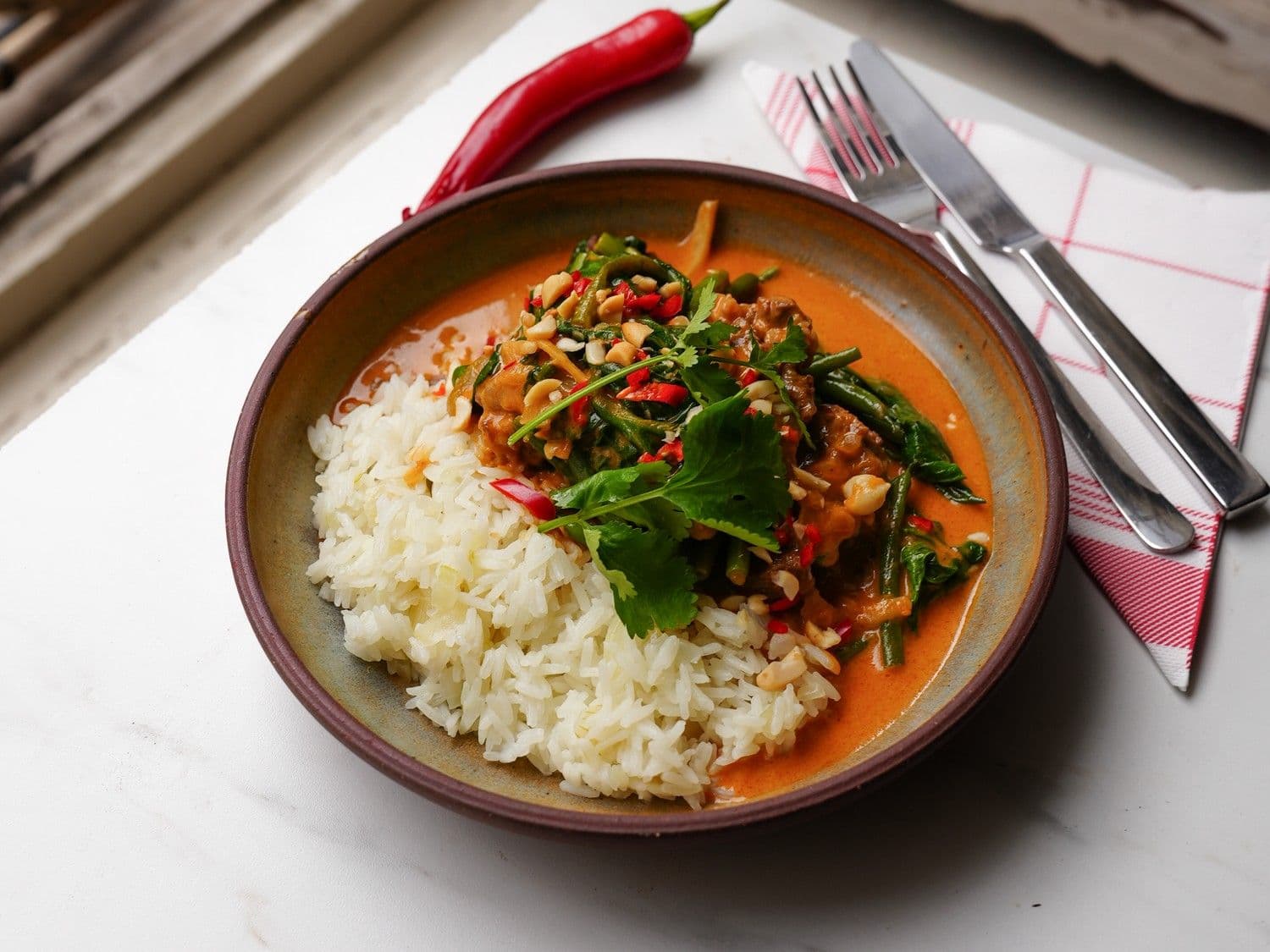 Thaise curry met rundvlees en rijst