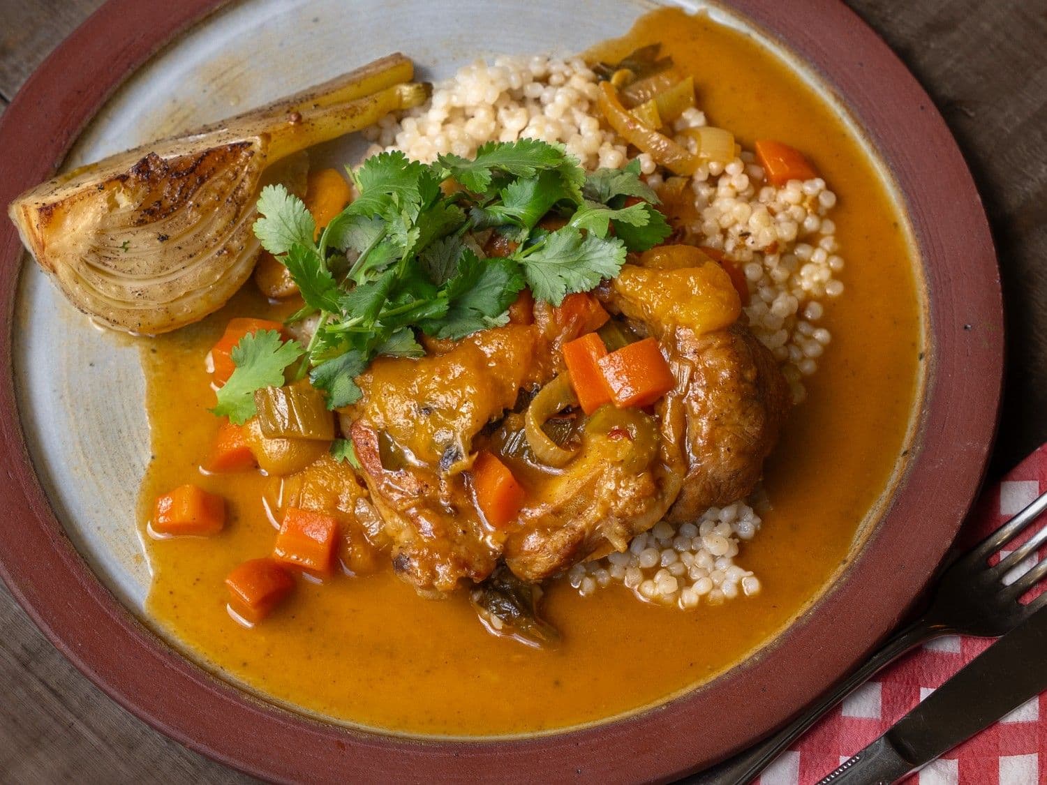 Ossobuco met abrikoos, sinaas, couscous en venkel