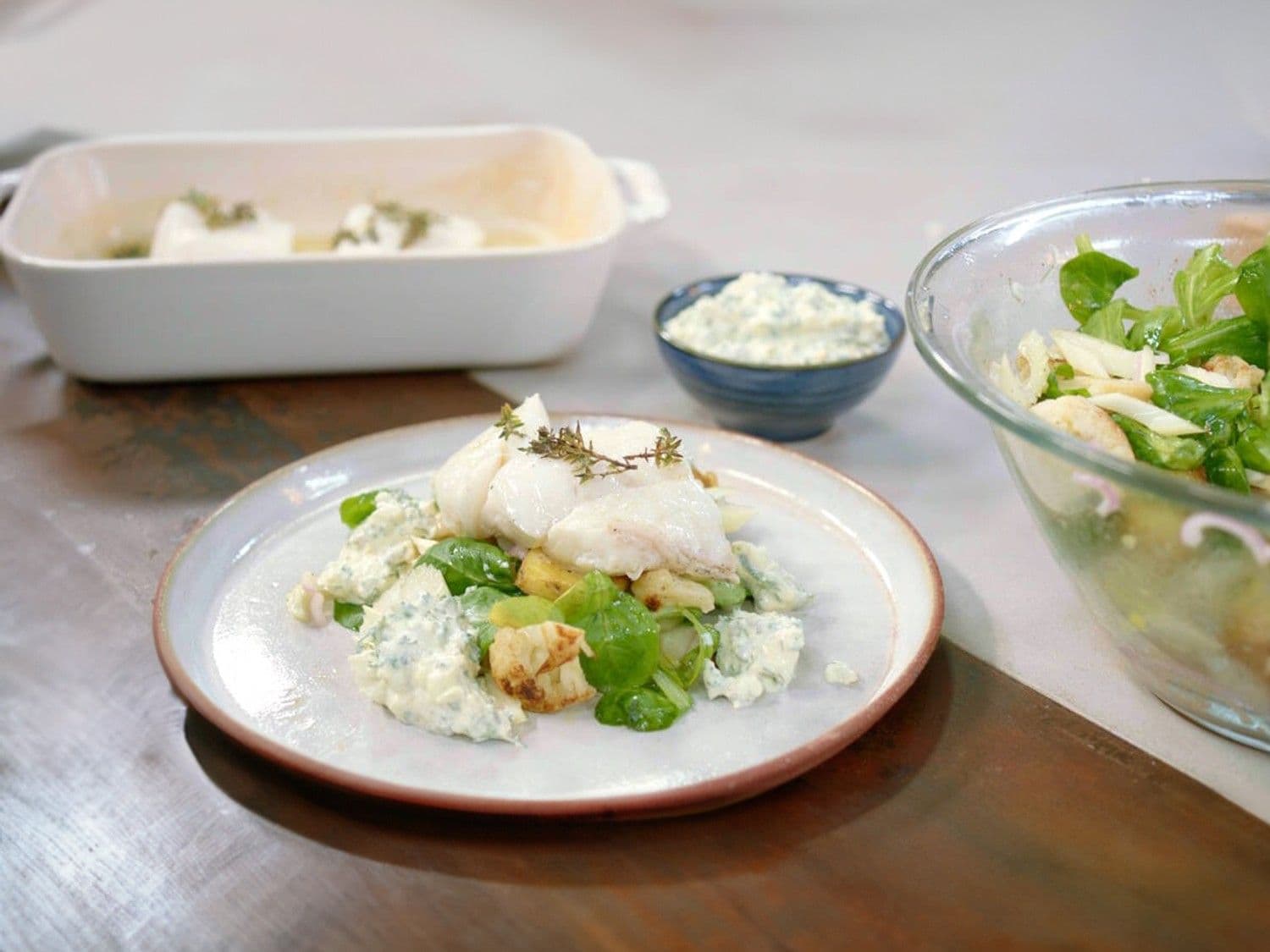 Kabeljauw met yoghurttartaar en bloemkoolsalade