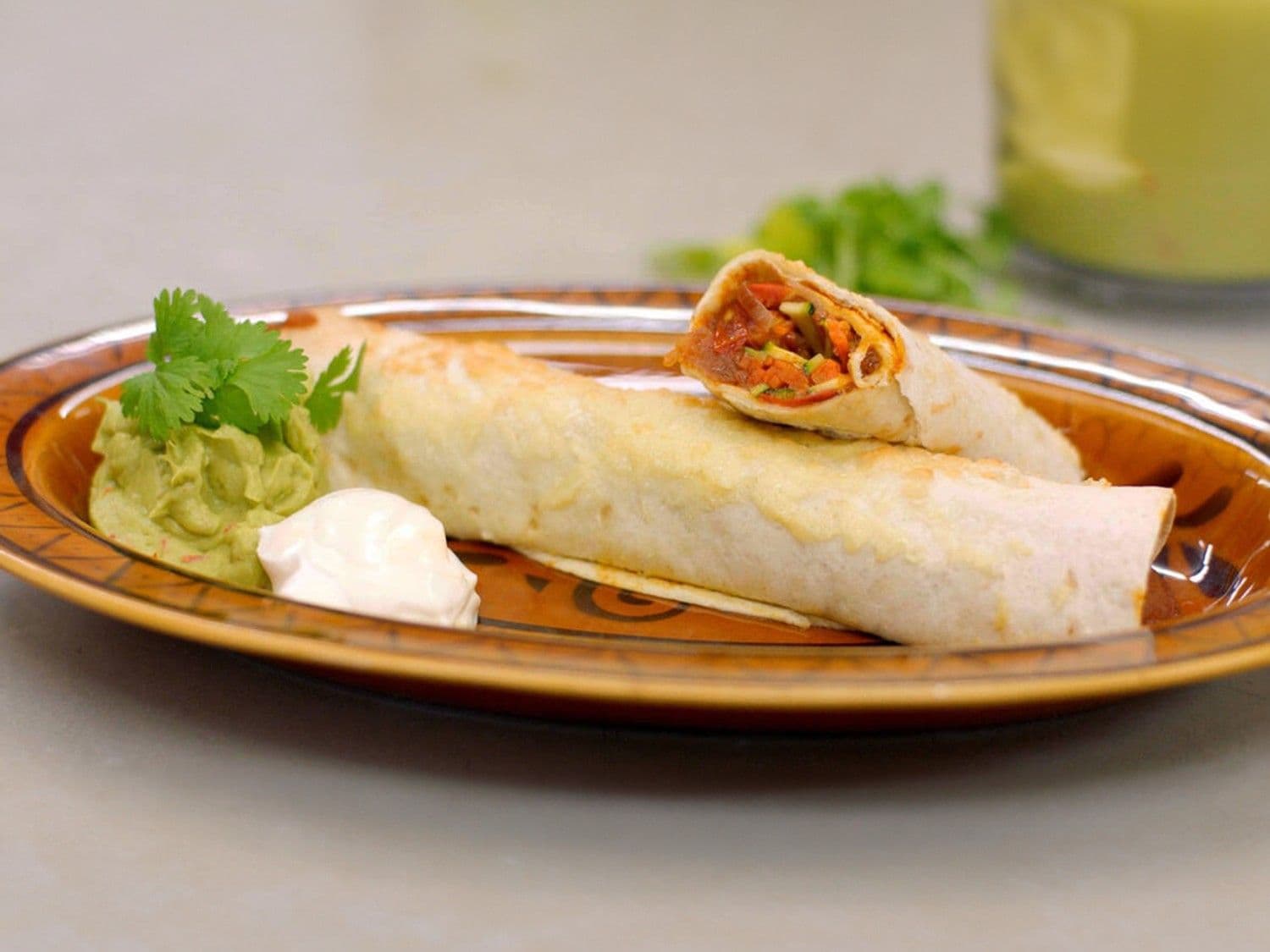 Veggie enchilada’s met guacamole