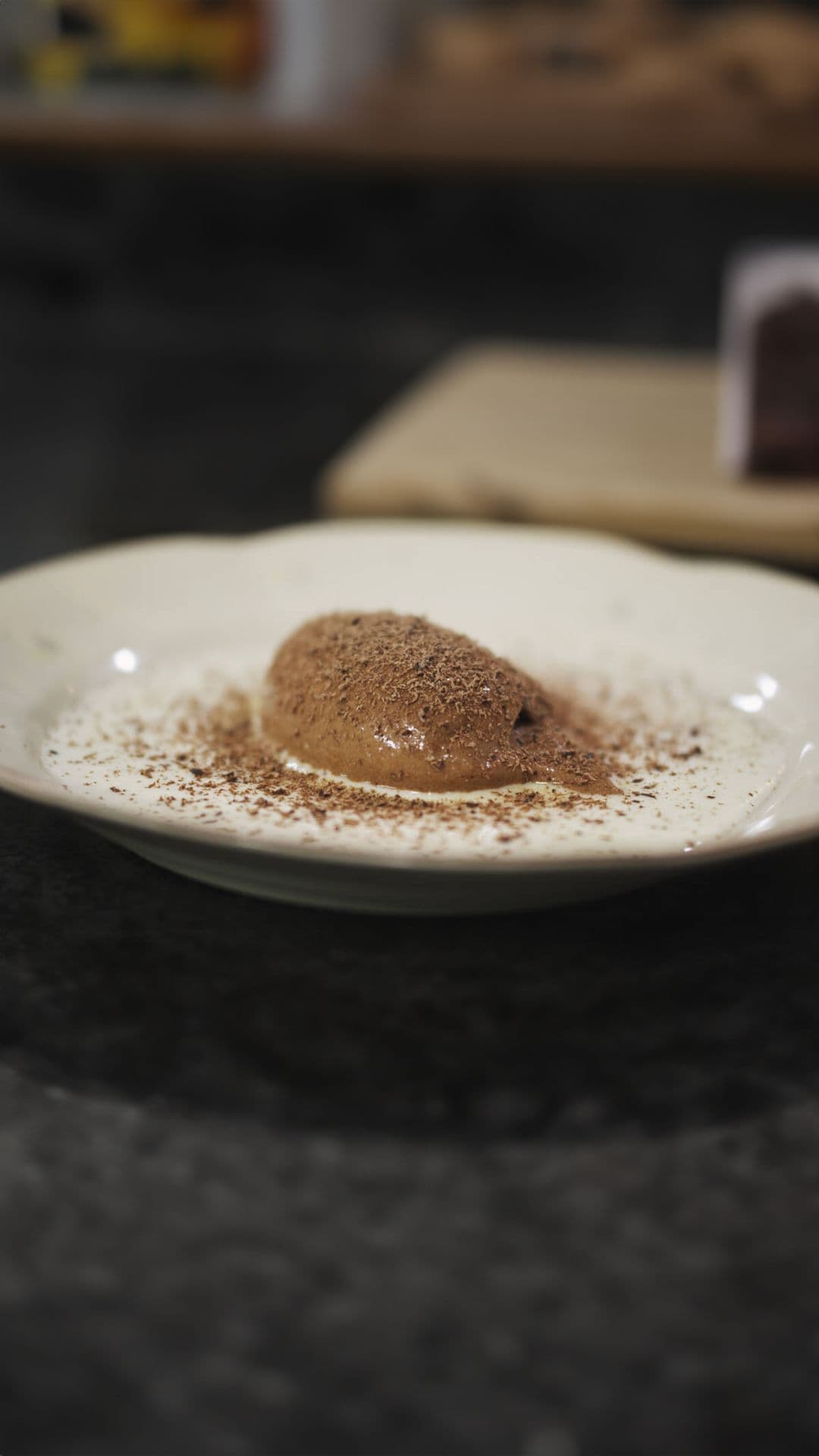 Chocolademousse met vanillesaus