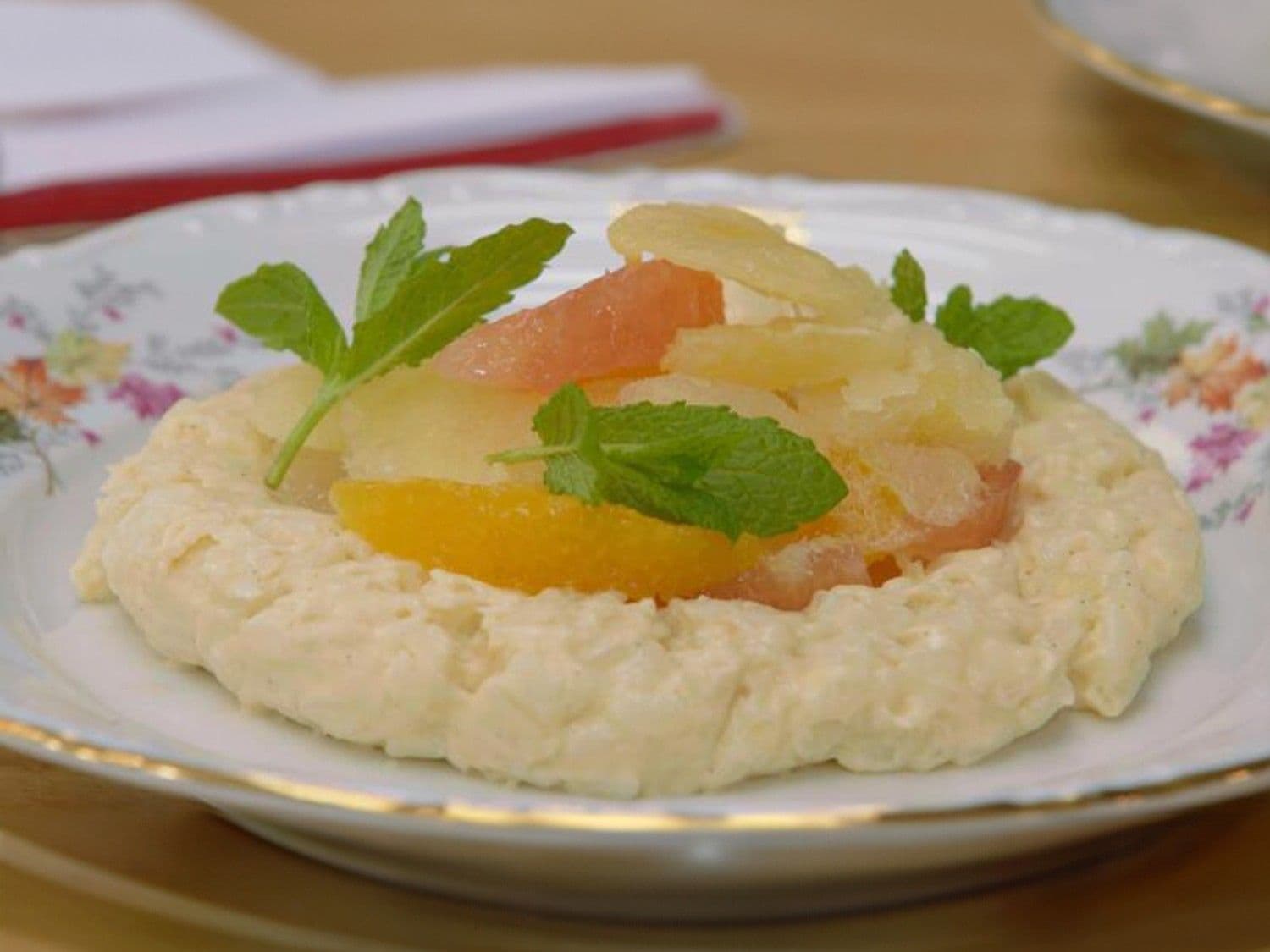 Rijstpap met citrussalade en granité van citrus