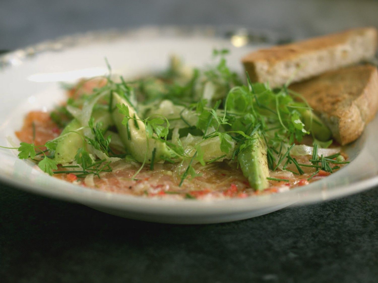 Ceviche van zalm met avocado
