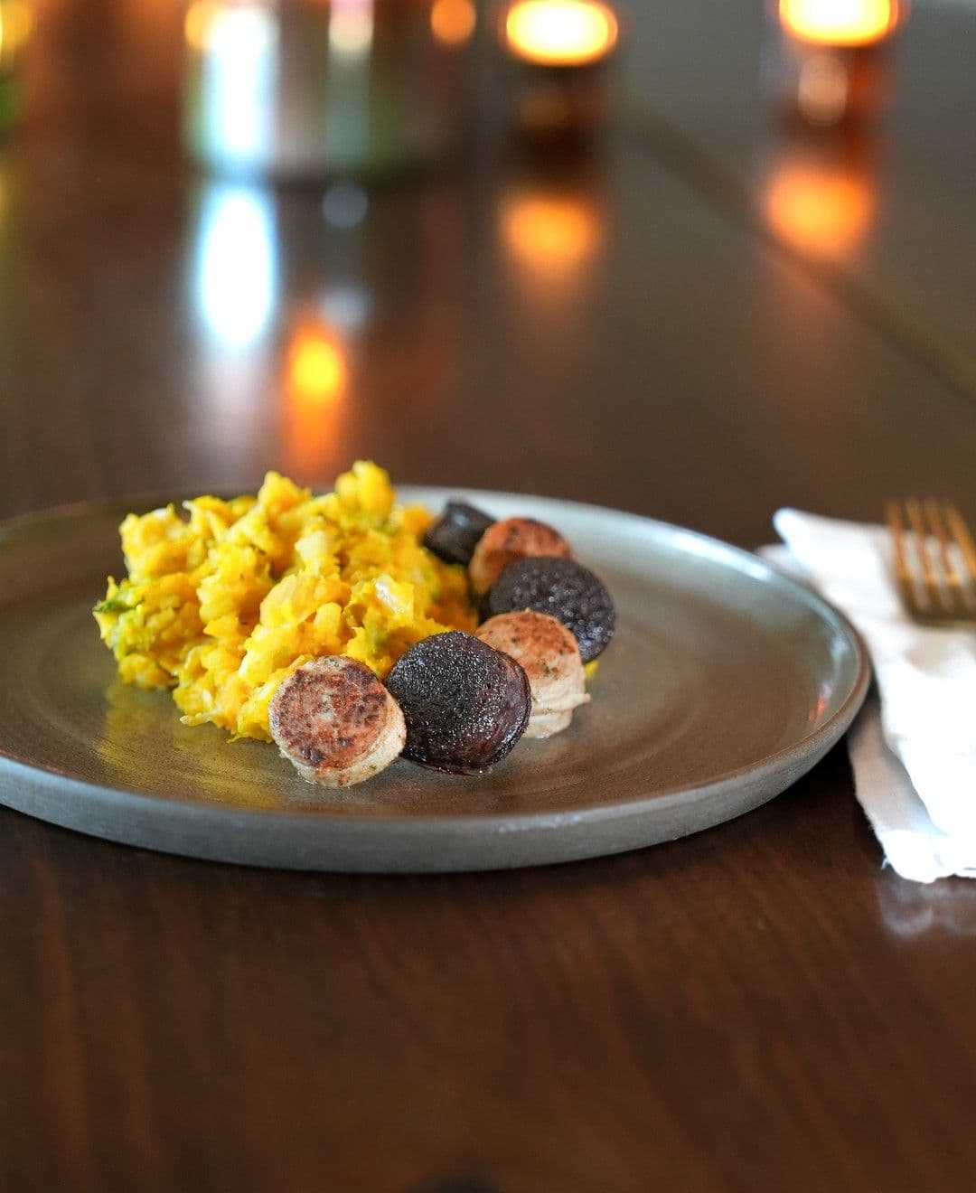 Pensen met pompoenpuree en savooikool