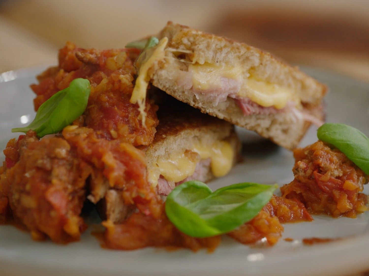 Croque bolognese