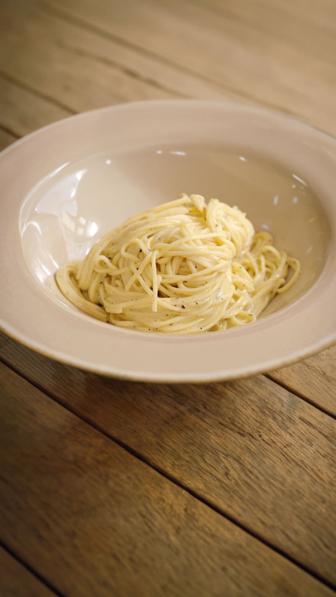 Spaghetti cacio e pepe