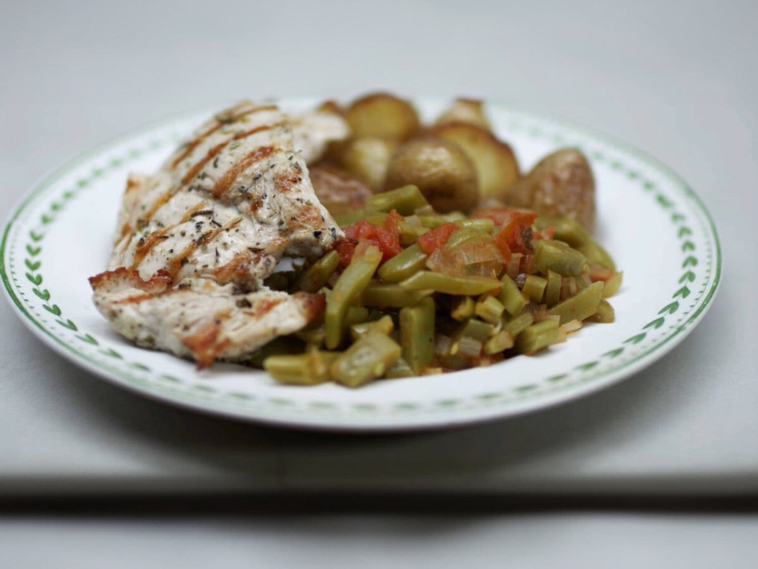 Gegrilde kalkoenlapjes met snijboontjes en aardappelen