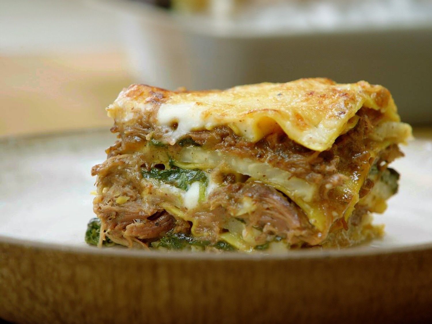 Lasagne met varkenswangen, knolselder en spinazie