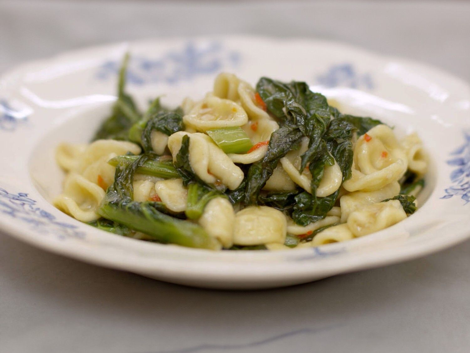 Pasta met rapenstelen en gesmolten ansjovis