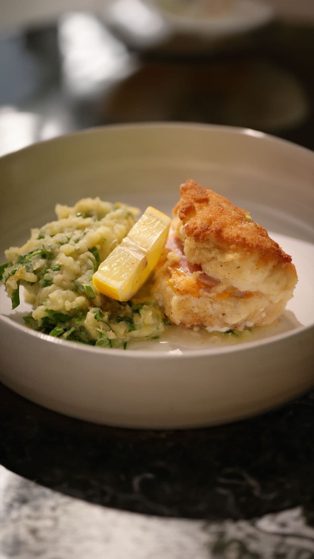 Cordon bleu van zeeduivel met mimolette