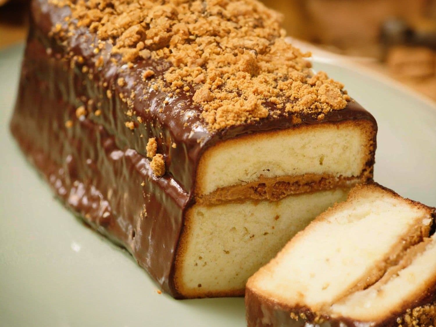 4/4 cake gevuld met speculaas en een ganache van chocolade