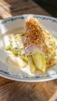 Asperges met ham in kaassaus en waterkerspuree (thumbnail)