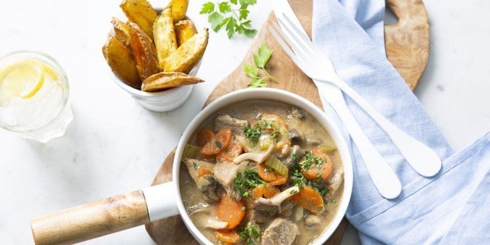 Kalfsragout met ovenfrietjes