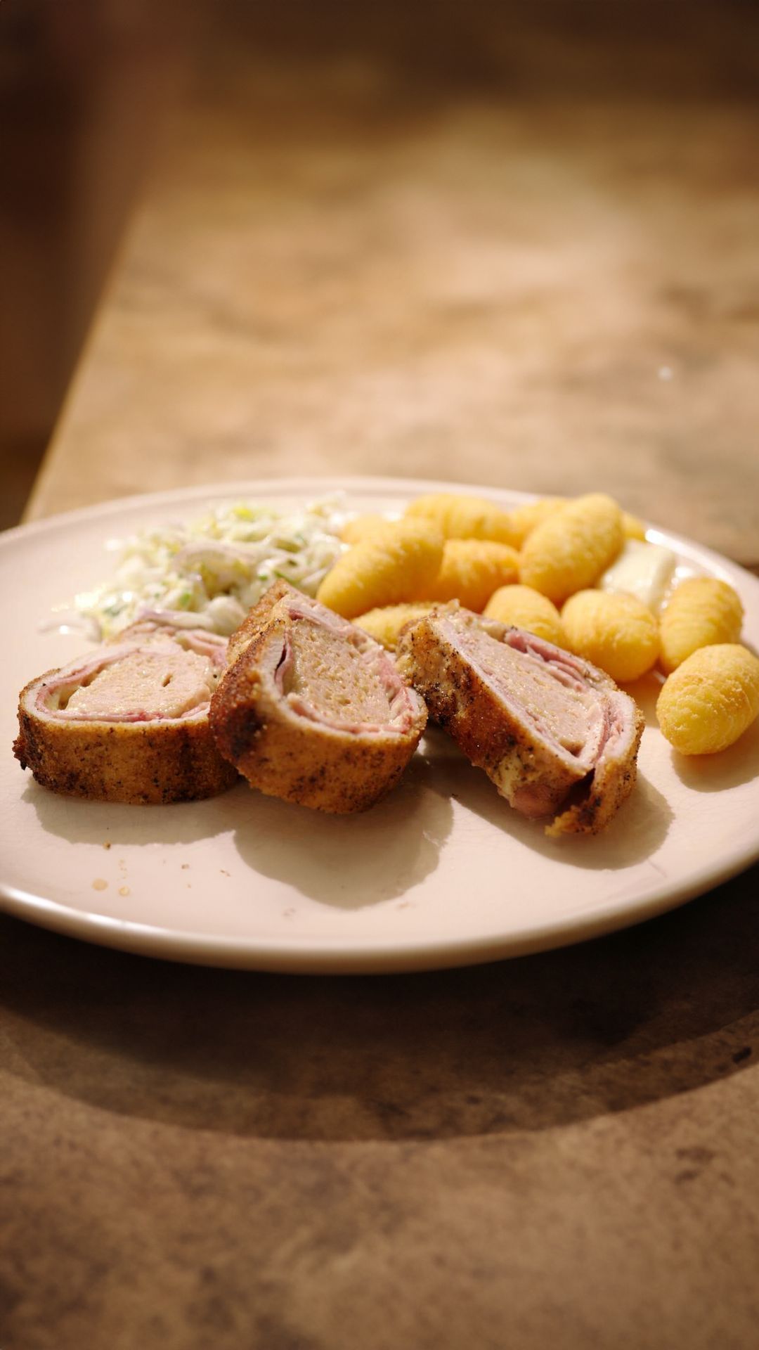 Cordon bleu van kalkoen met witloof en denappeltjes