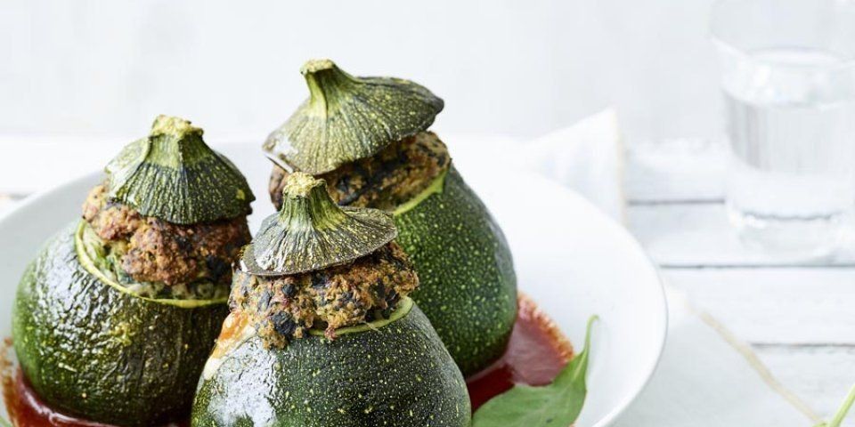 Gevulde courgette met gehakt en spinazie