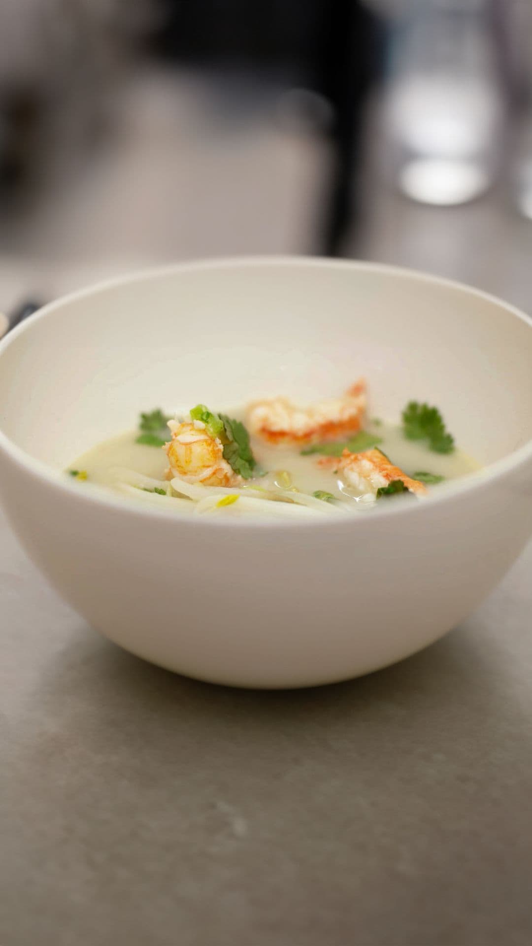 Oosters vissoepje met langoustines