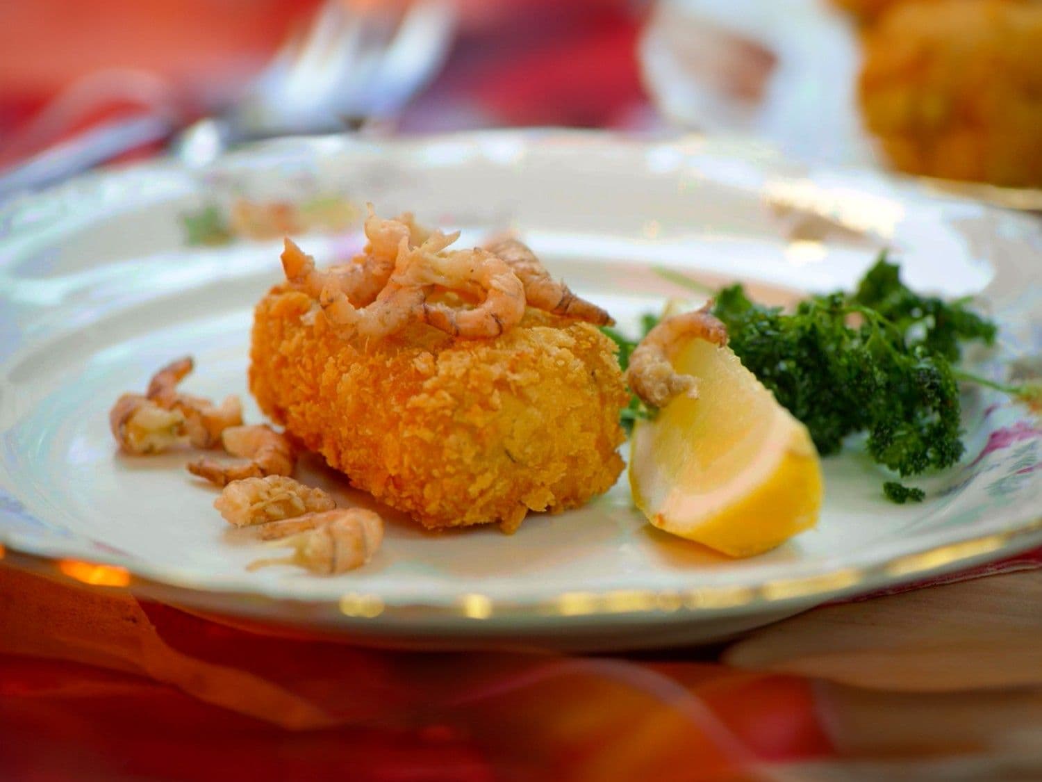  Noordzeeviskroket met gefruite peterselie en grijze garnalen