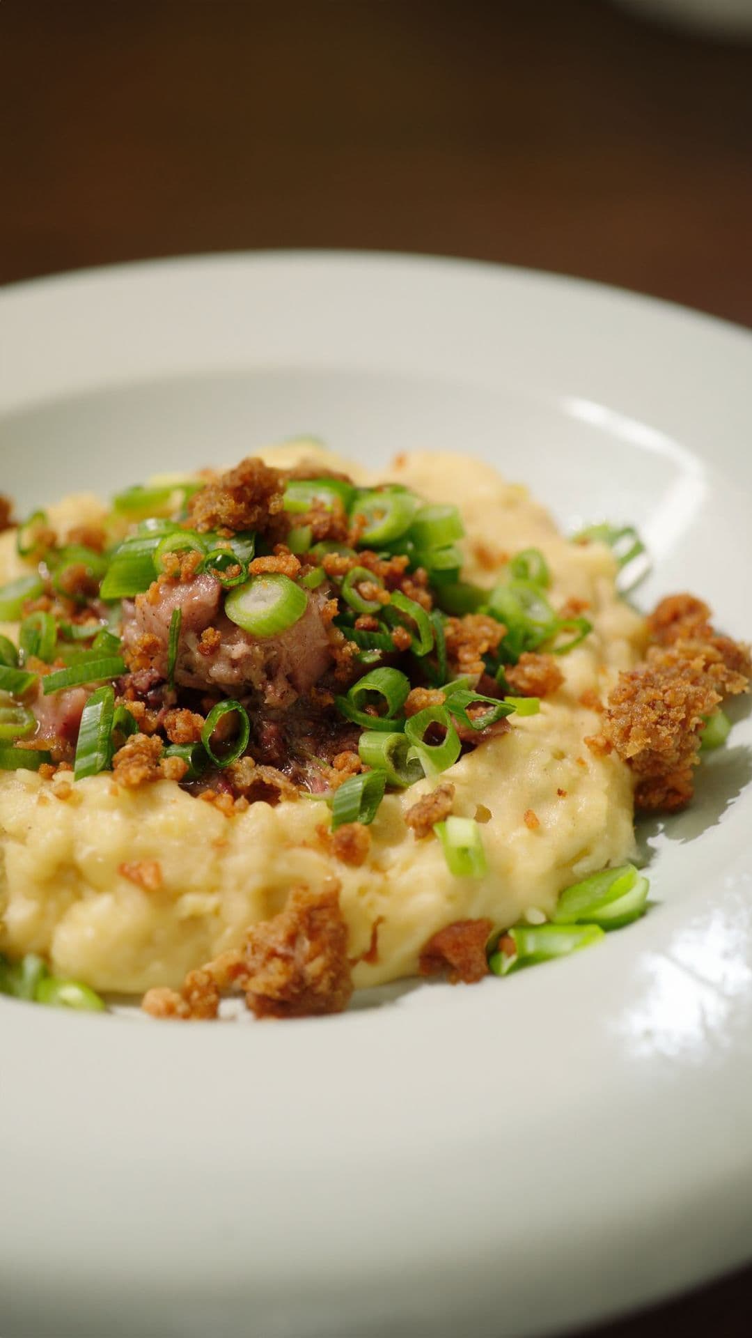 Preskop en gestampte aardappelen met karnemelk en mosterd