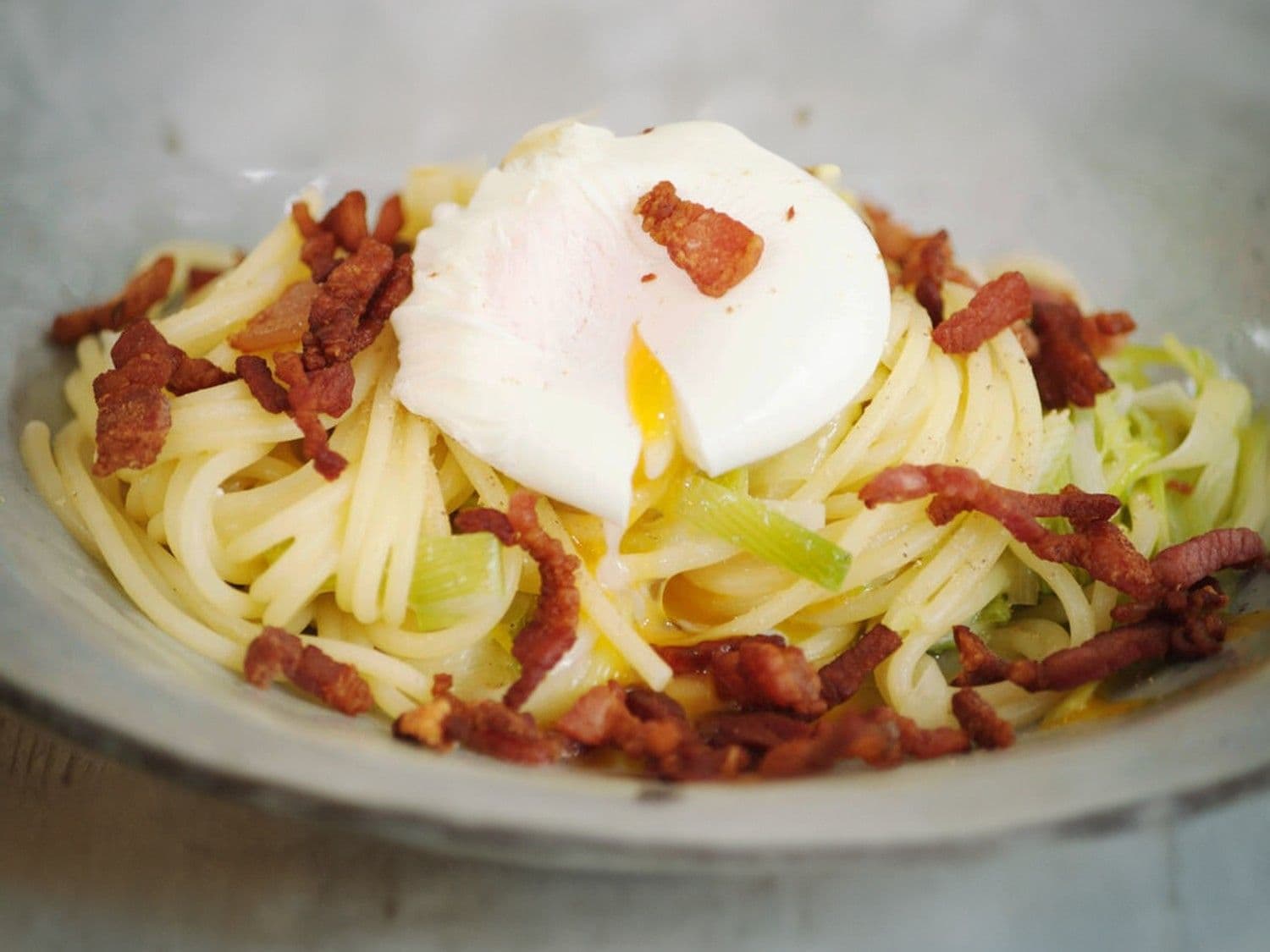 Pasta carbonara met prei