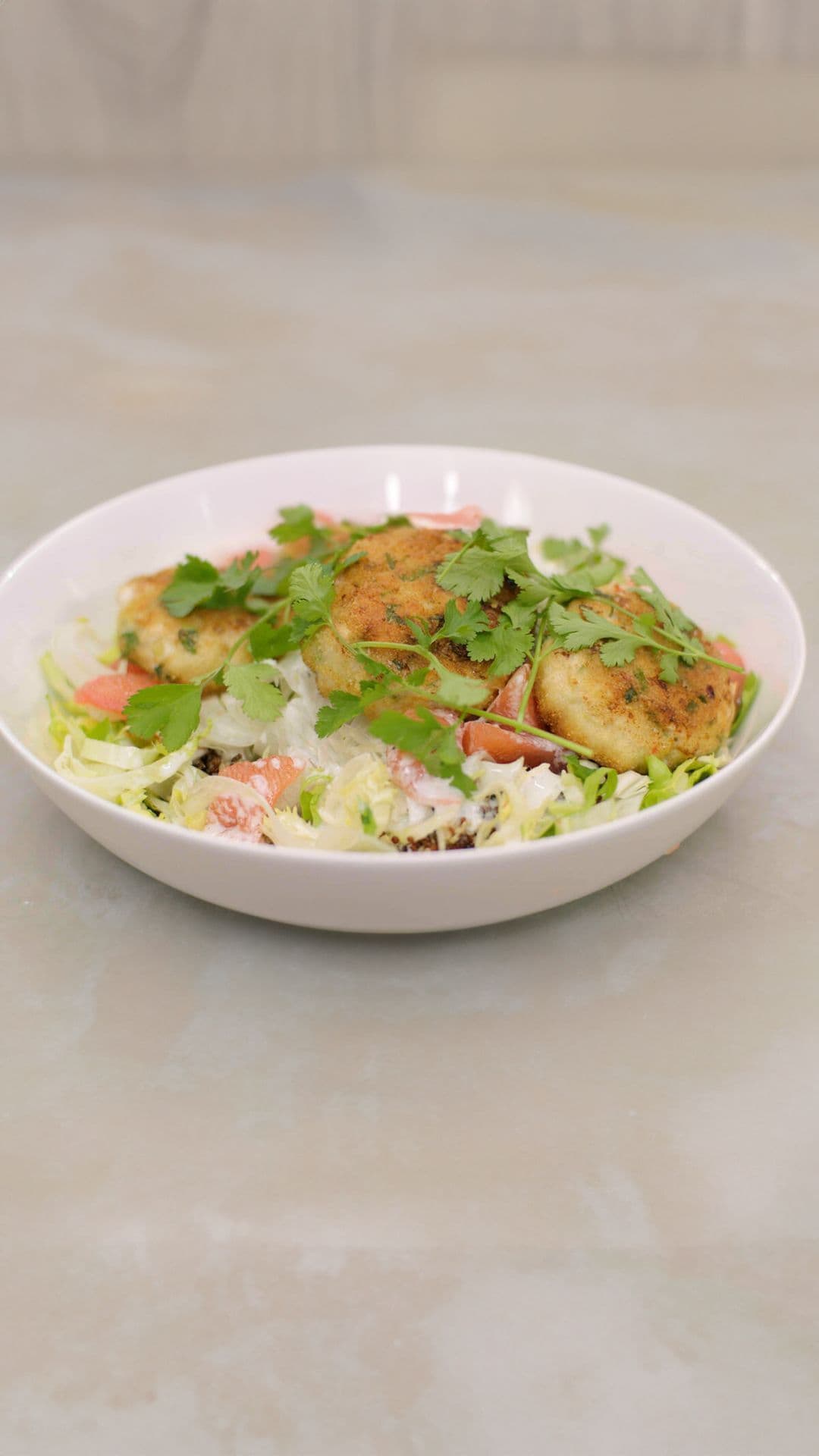 Visburgers met venkel, andijvie en quinoa
