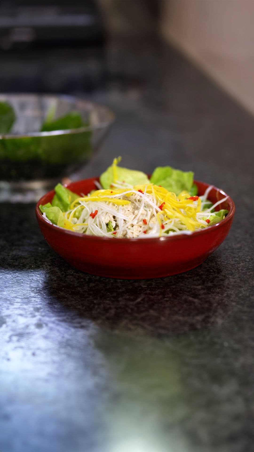 Krabsalade met mango, limoen en wasabimayonaise