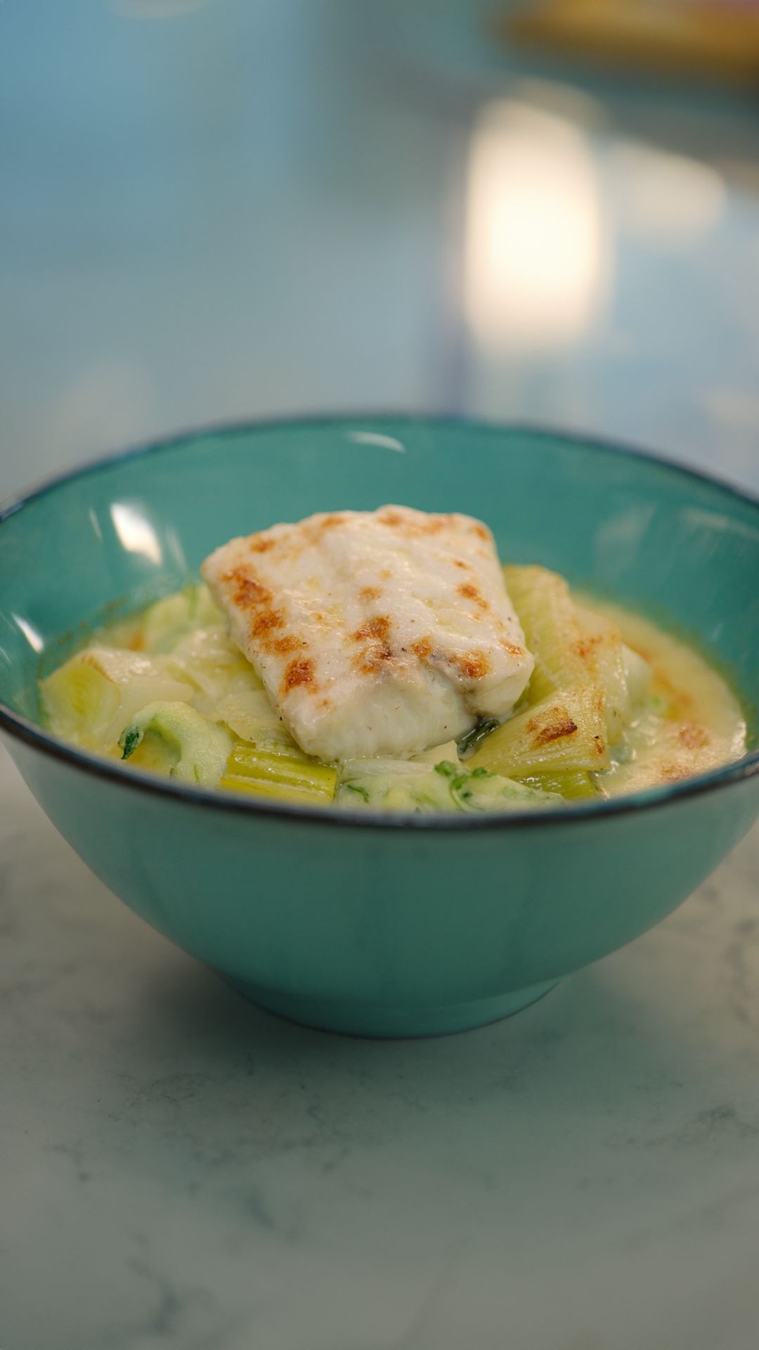 Gegratineerd vispannetje met schelvis