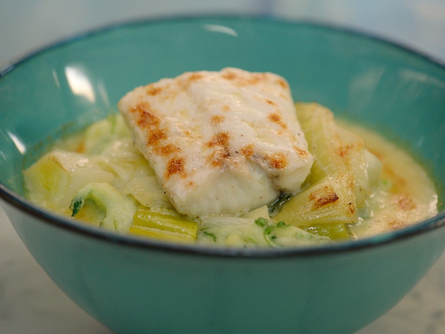 Gegratineerd vispannetje met schelvis