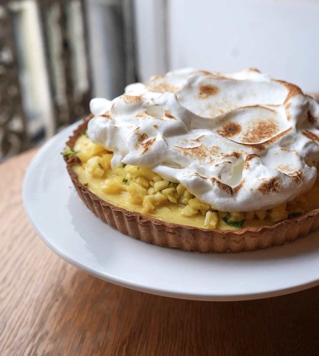 Ananastaart met meringue