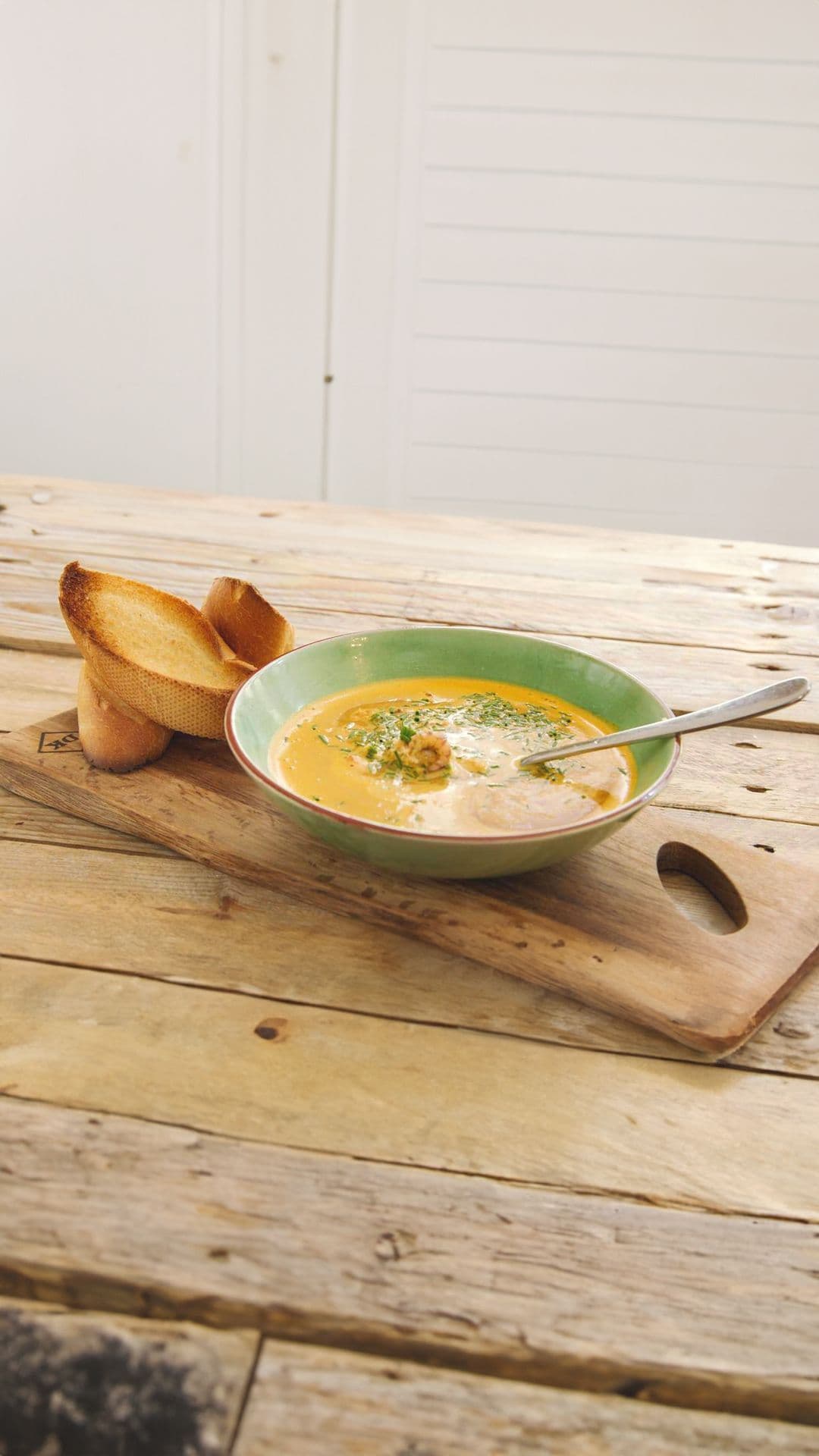 Oosterse garnalenbisque