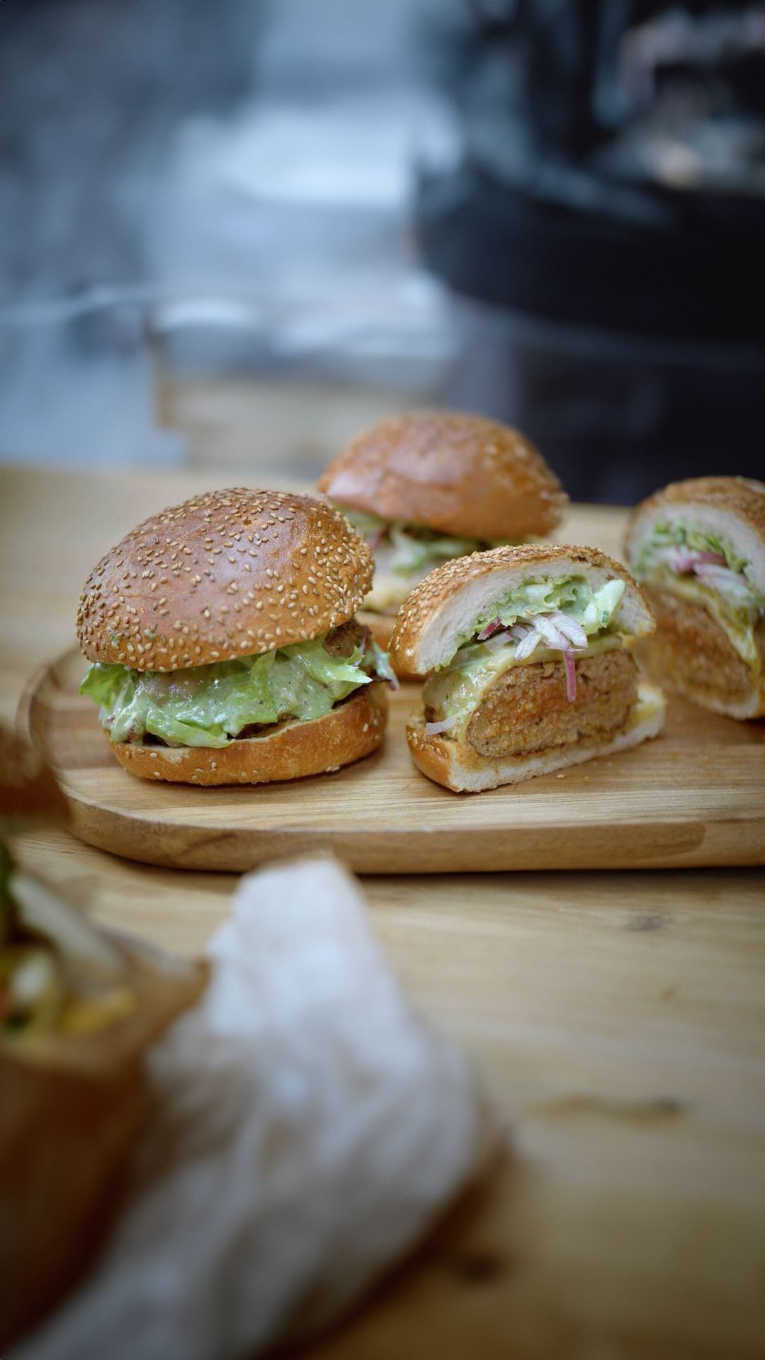 Merguez-cheeseburger met Oud Roeselare en dragonmayonaise