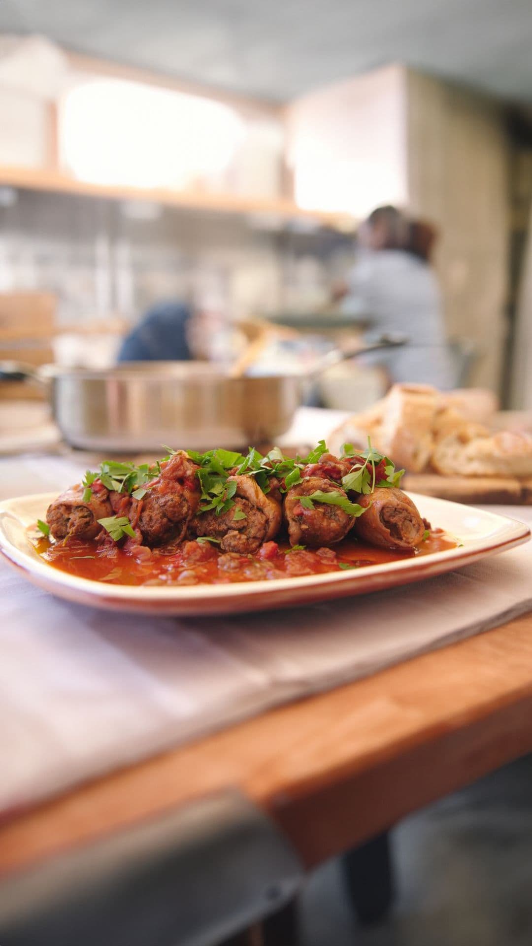 Gevulde inktvis in tomatensaus 