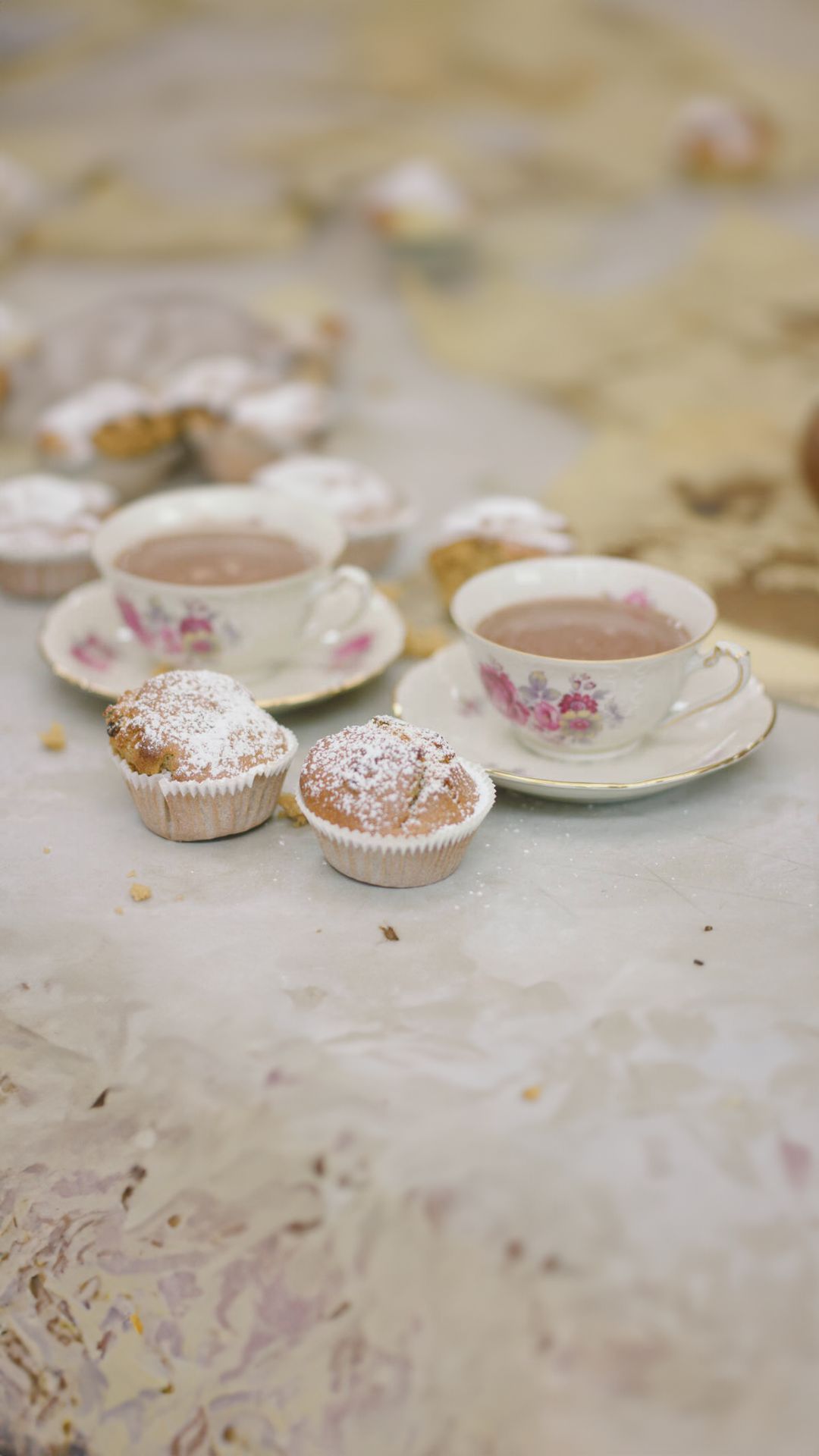Muffins en chocolademelk
