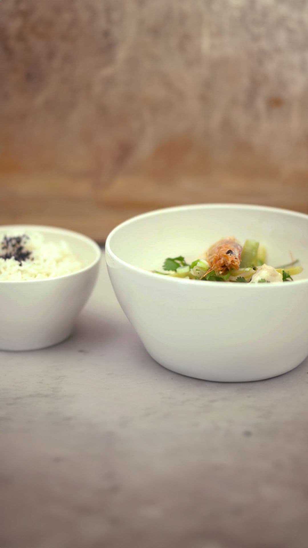 Oosterse viscurry met gamba's en rijst