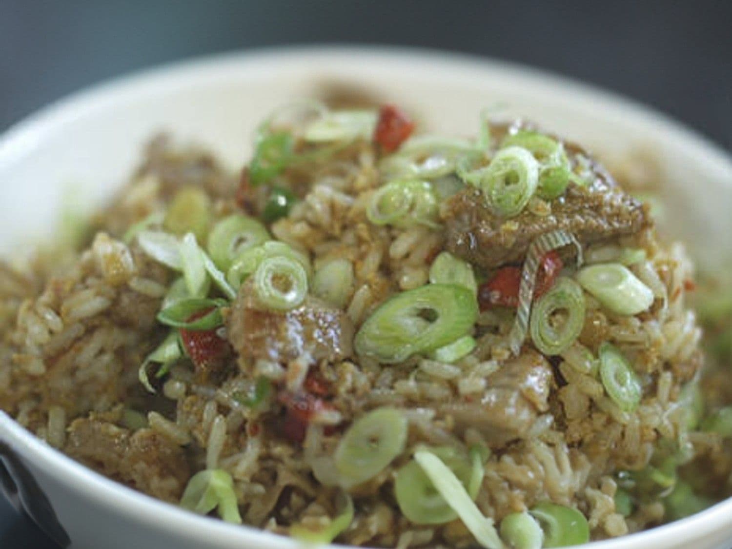 Nasi goreng met varkensblokjes