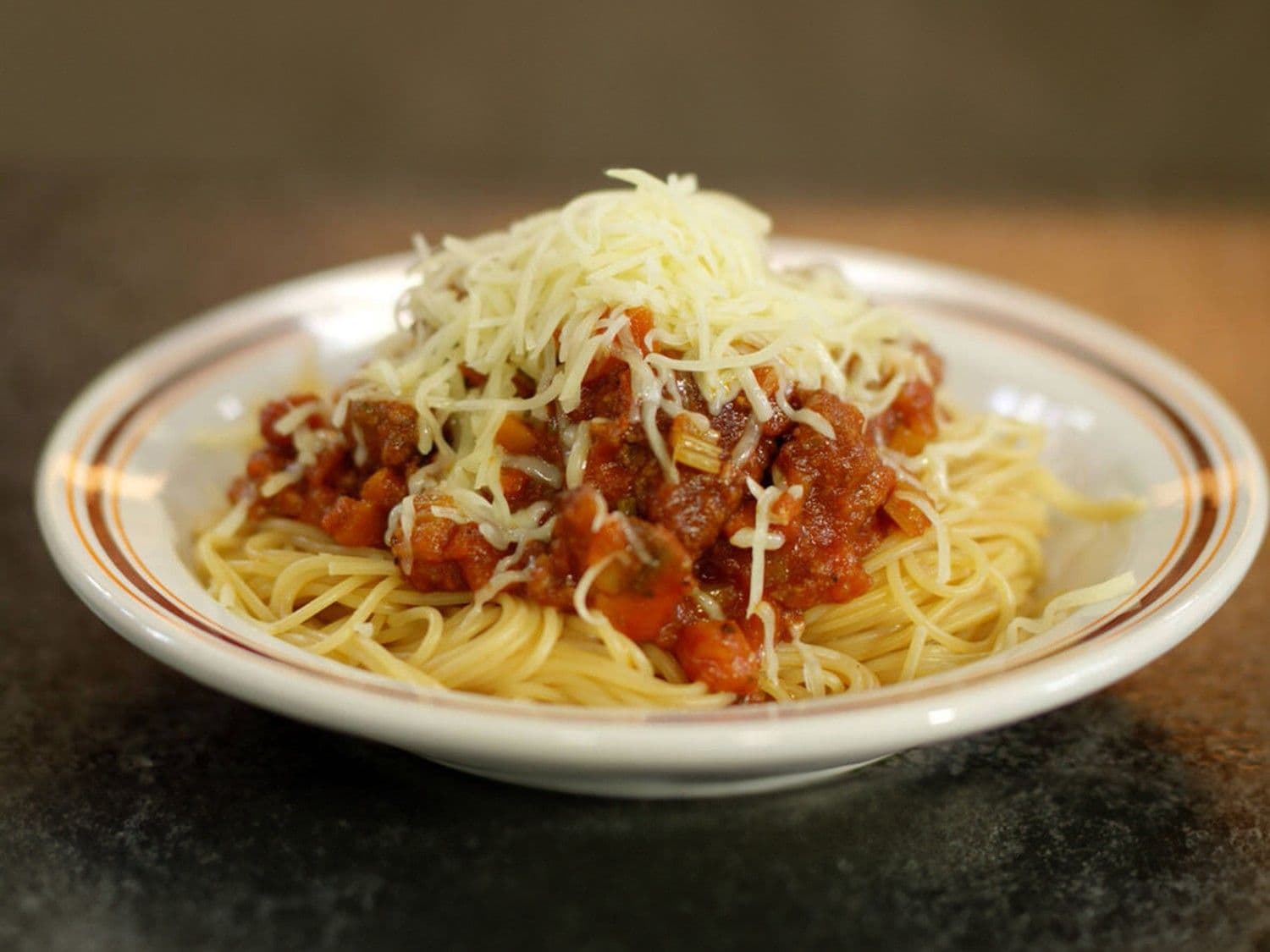 Spaghetti bolognaise voor op kamp 