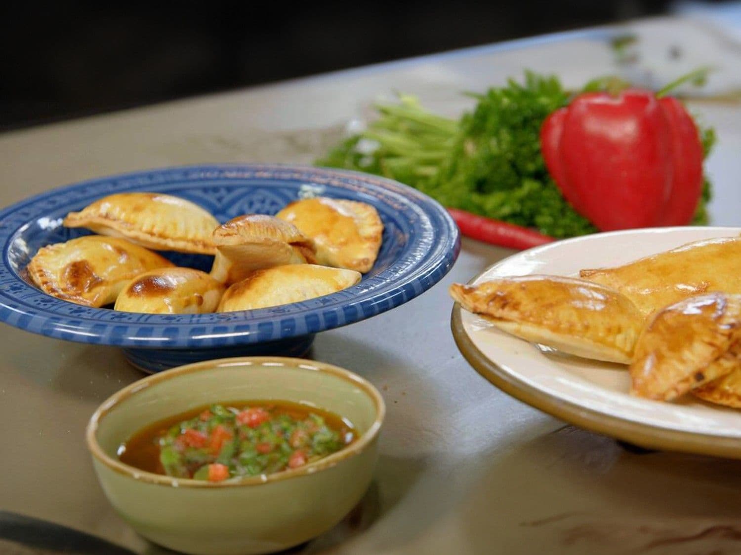 Vegetarische empanadas met chimichurri