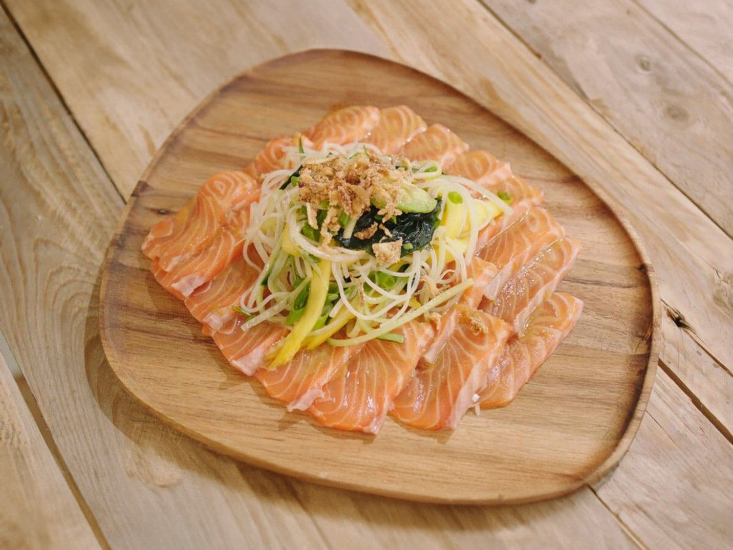 Sashimisalade met zalm