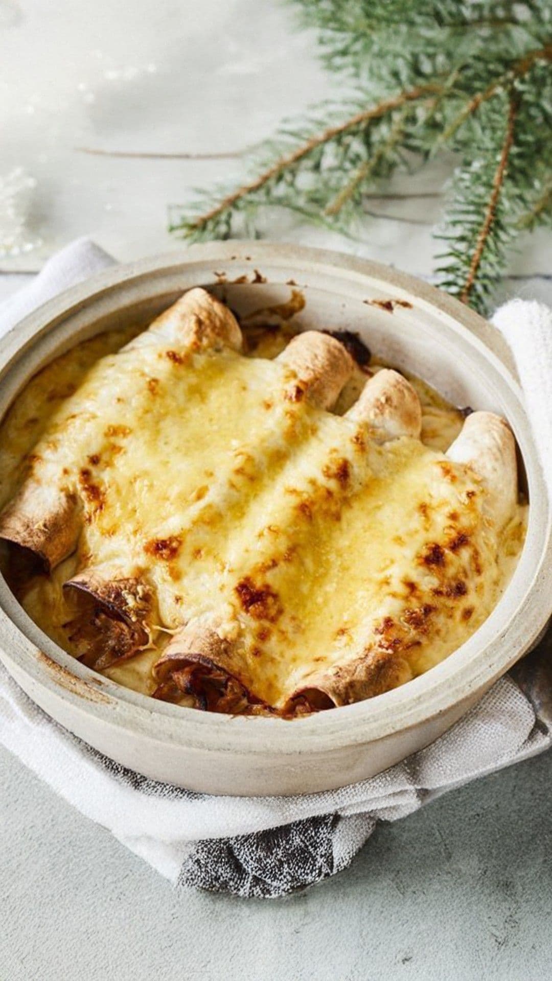 Taquitos met pulled rabbit en kaassaus