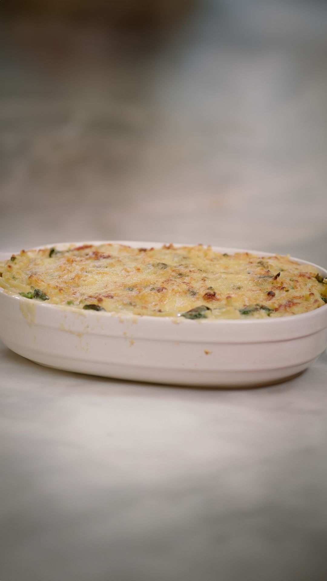 Macaroni met kip, spinazie en erwtjes