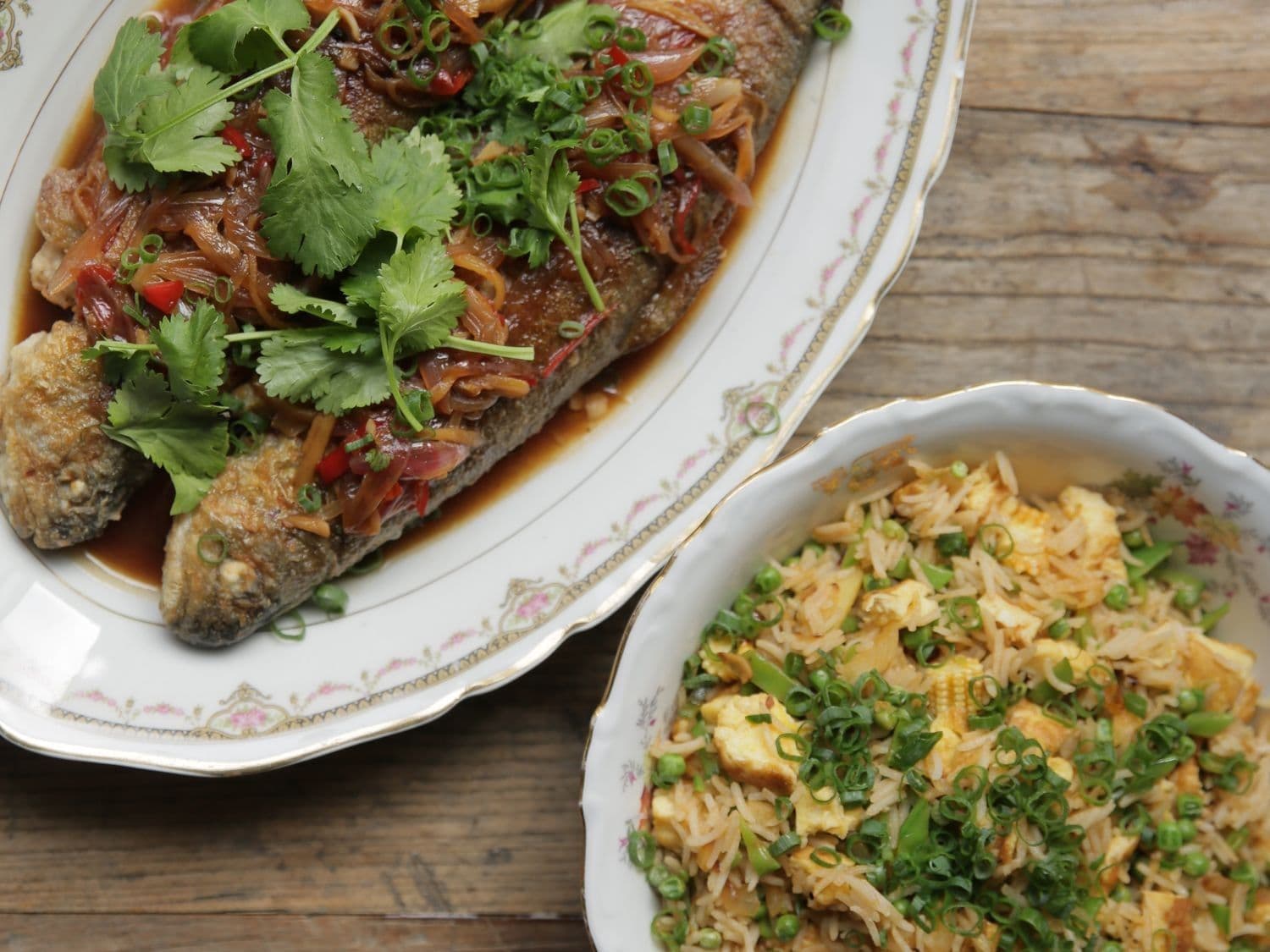Thaise forel met gebakken rijst