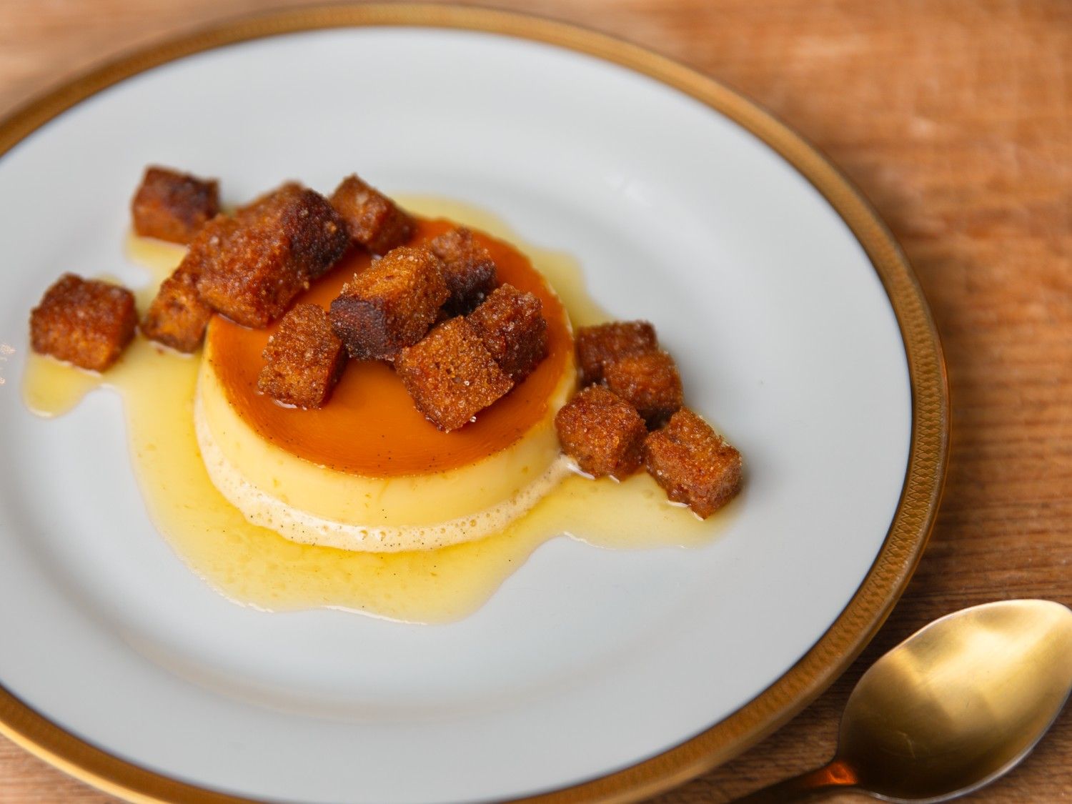 Flan karamel met Belgische peperkoek