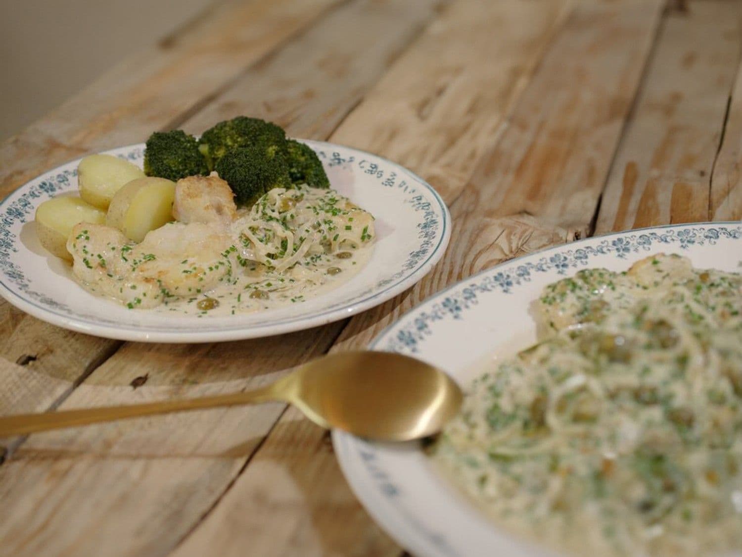 Zeeduivel met wittewijnsaus en aardappelen
