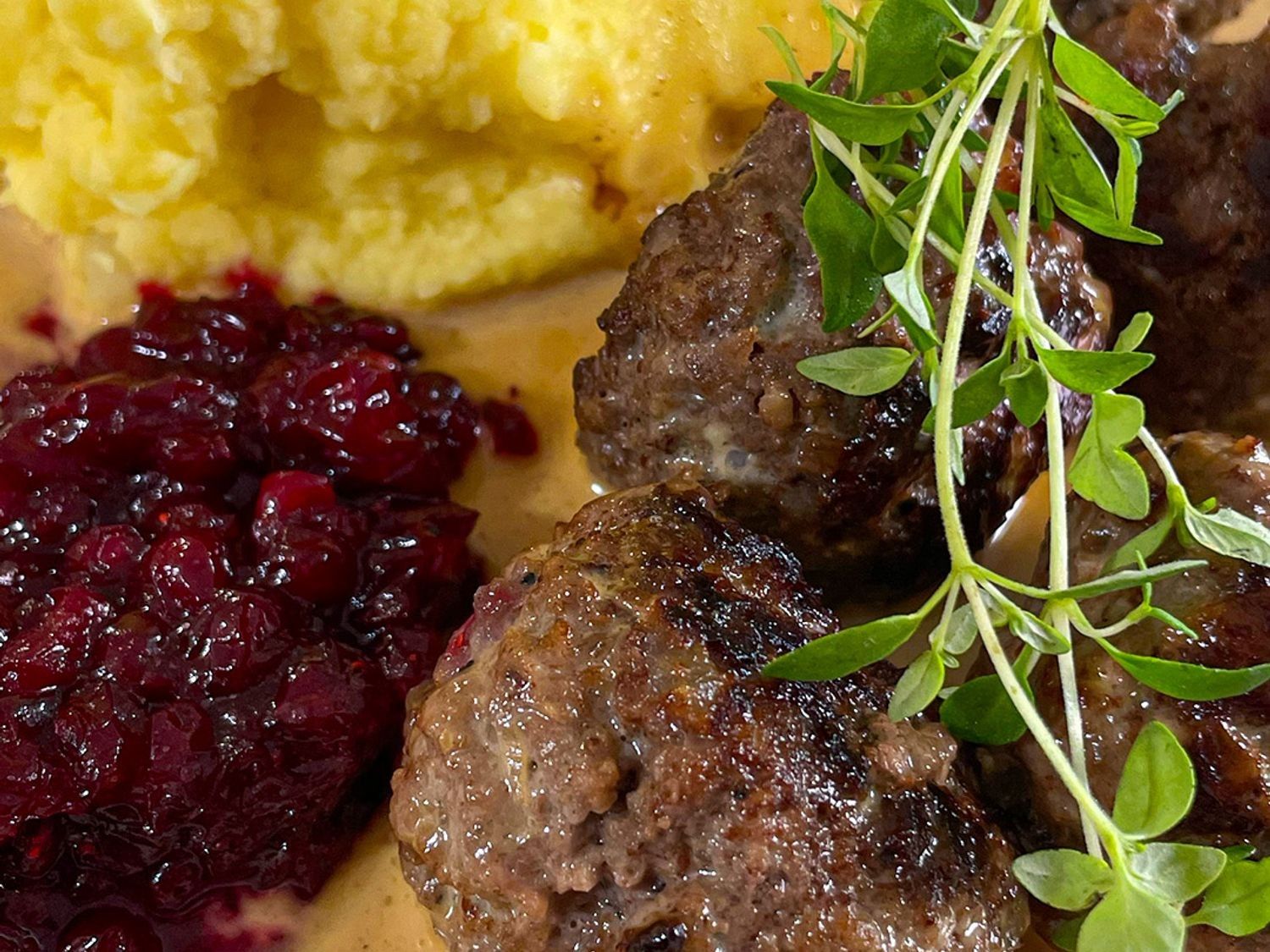 Köttbullar