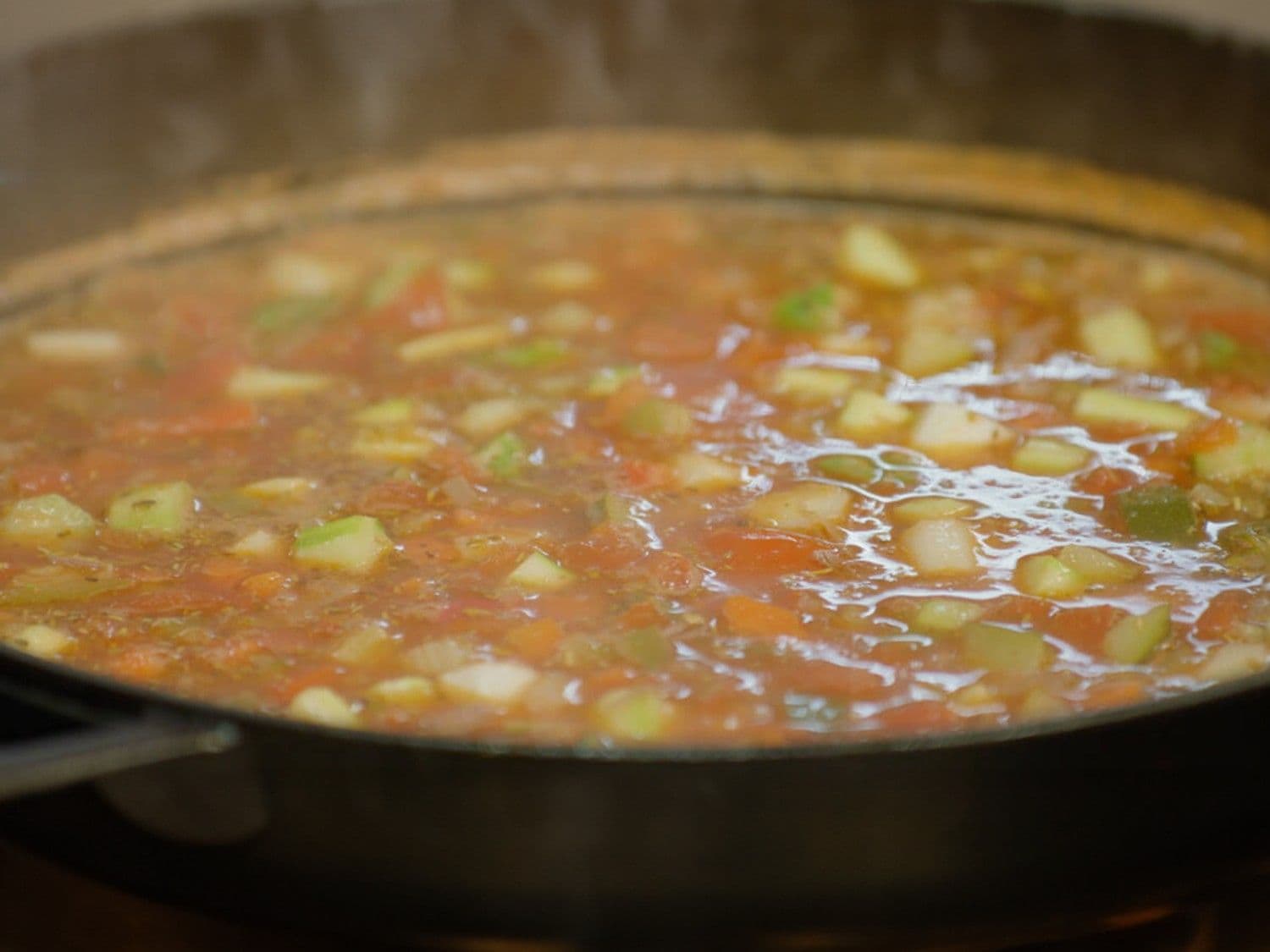 Minestrone met soepvlees en asperges
