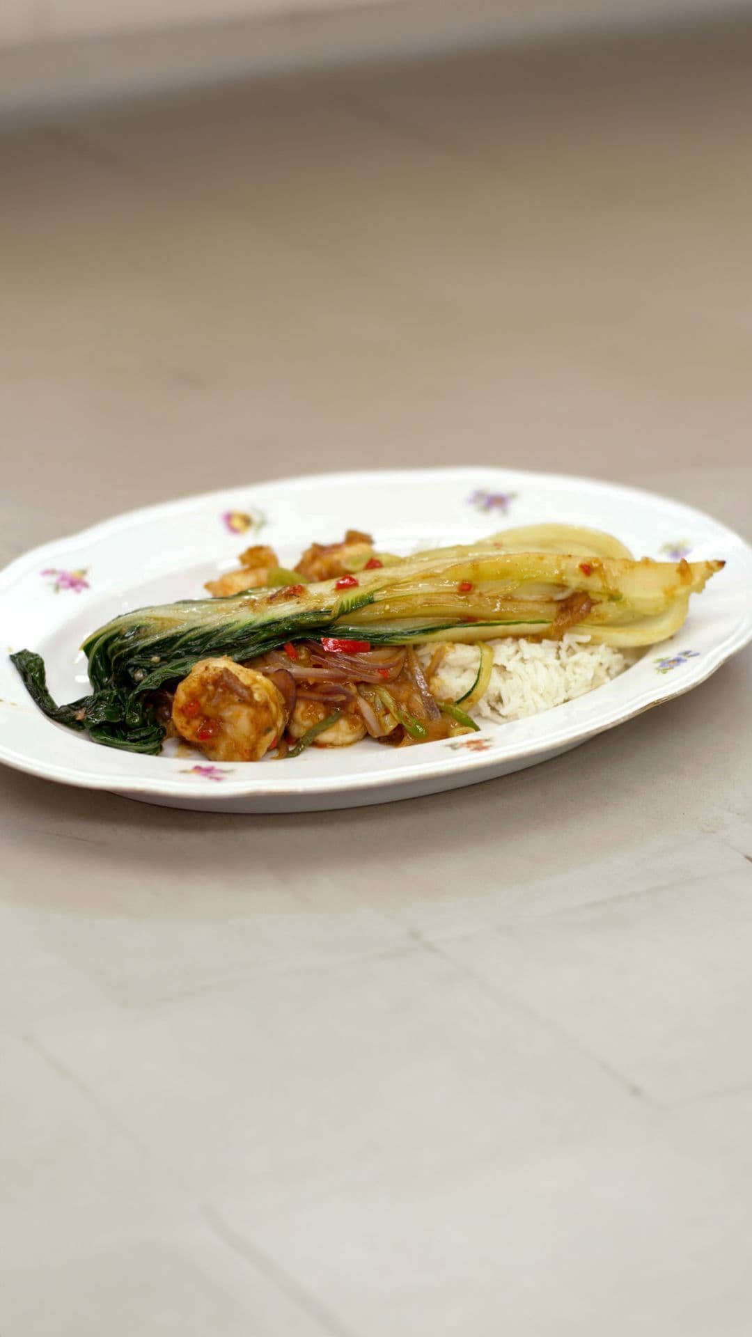 Scampi in de wok met limoenrijst