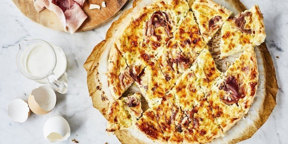 Quiche Lorraine met prei, boerenham en Postel abdijkaas