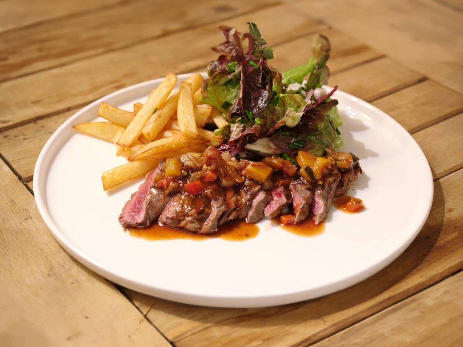 Entrecote Provençale met frietjes