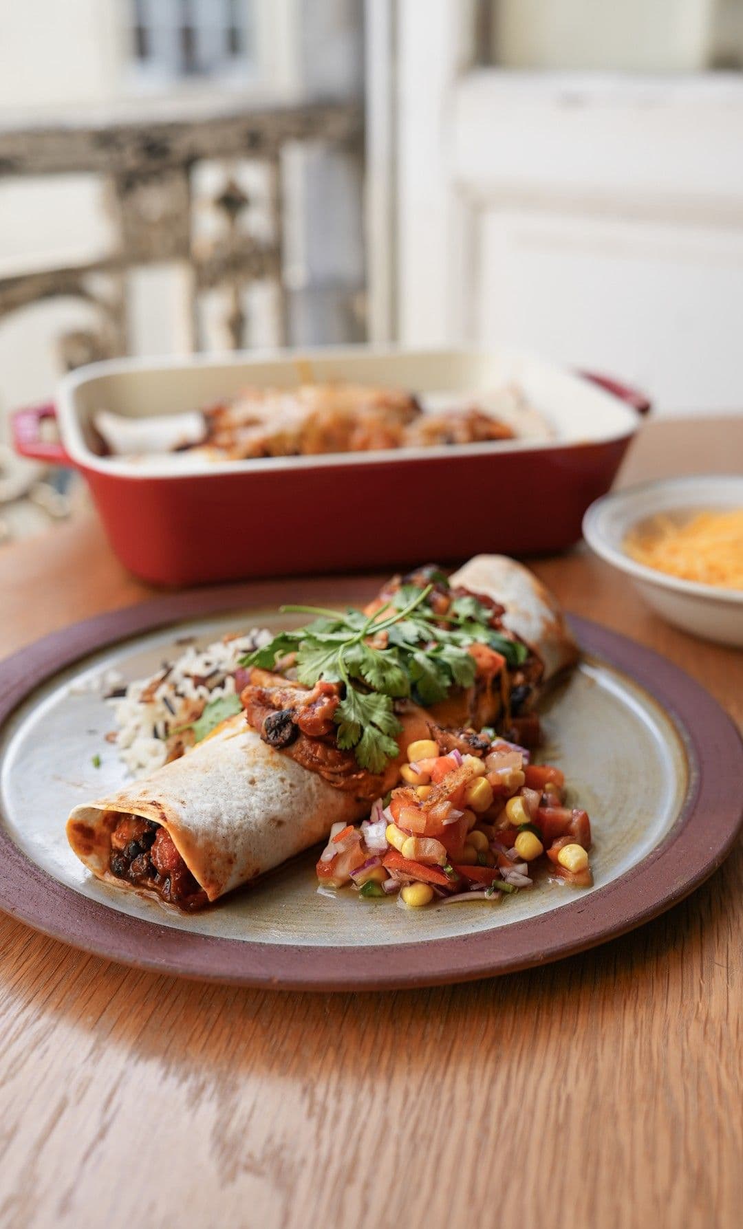 Spicy enchilada's met kip en rijst