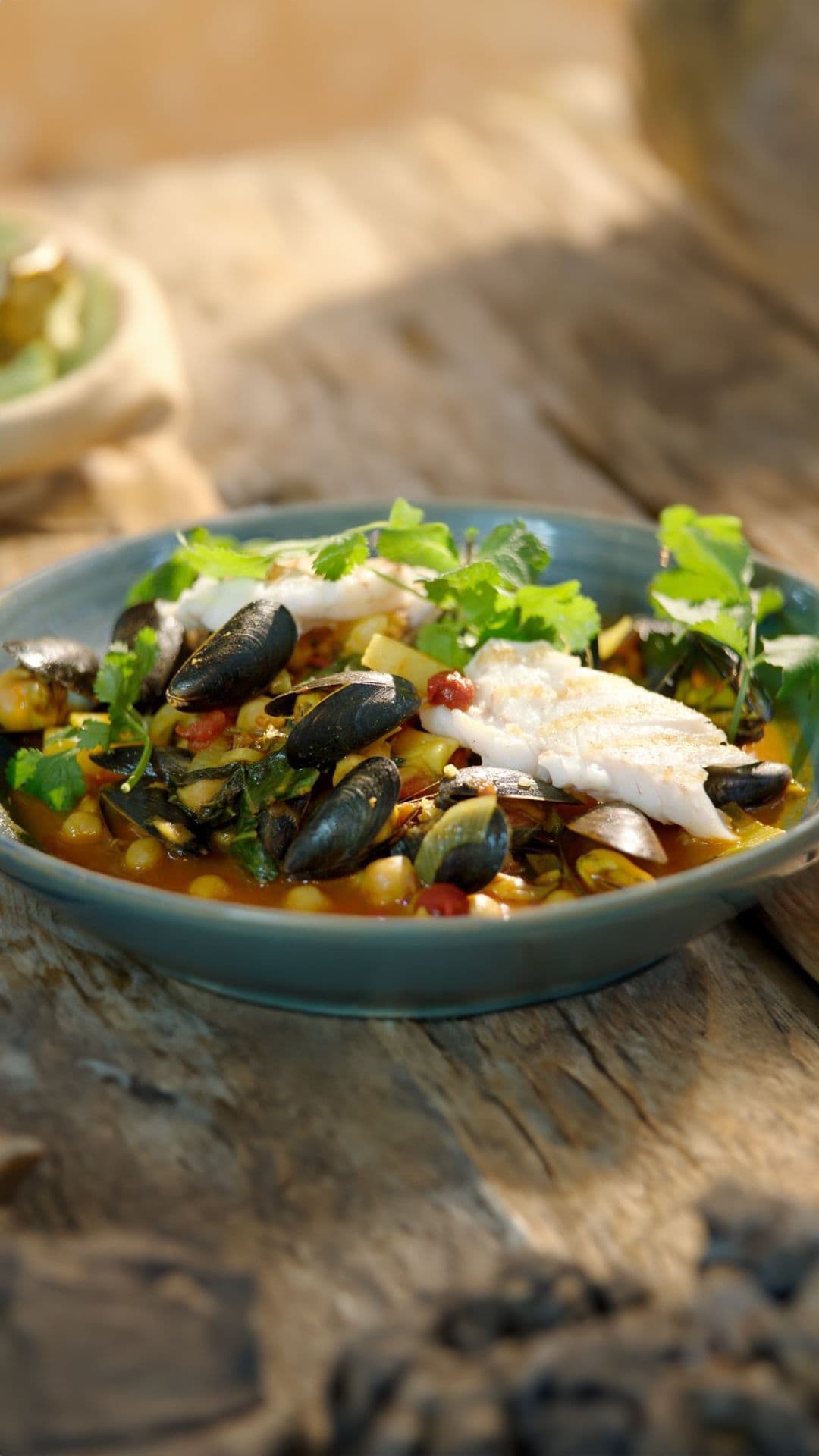Tajine met wijting en mosselen
