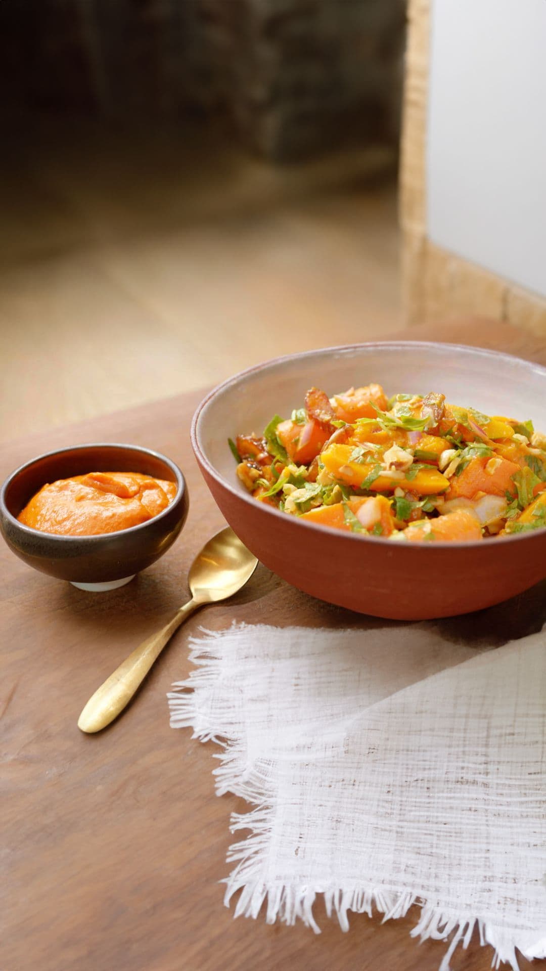 Wortel-pompoensalade met harissa
